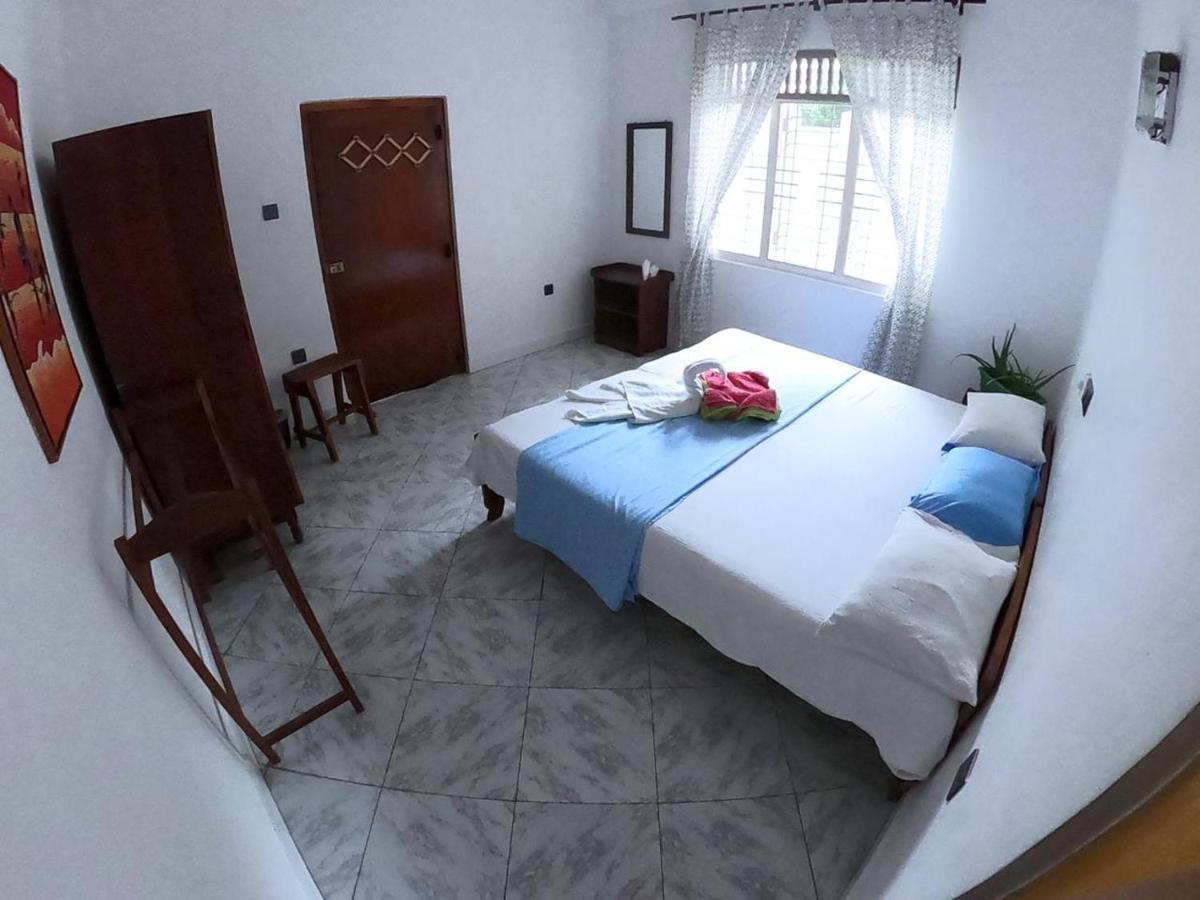 Happy Tuna Guesthouse Хикадува Екстериор снимка