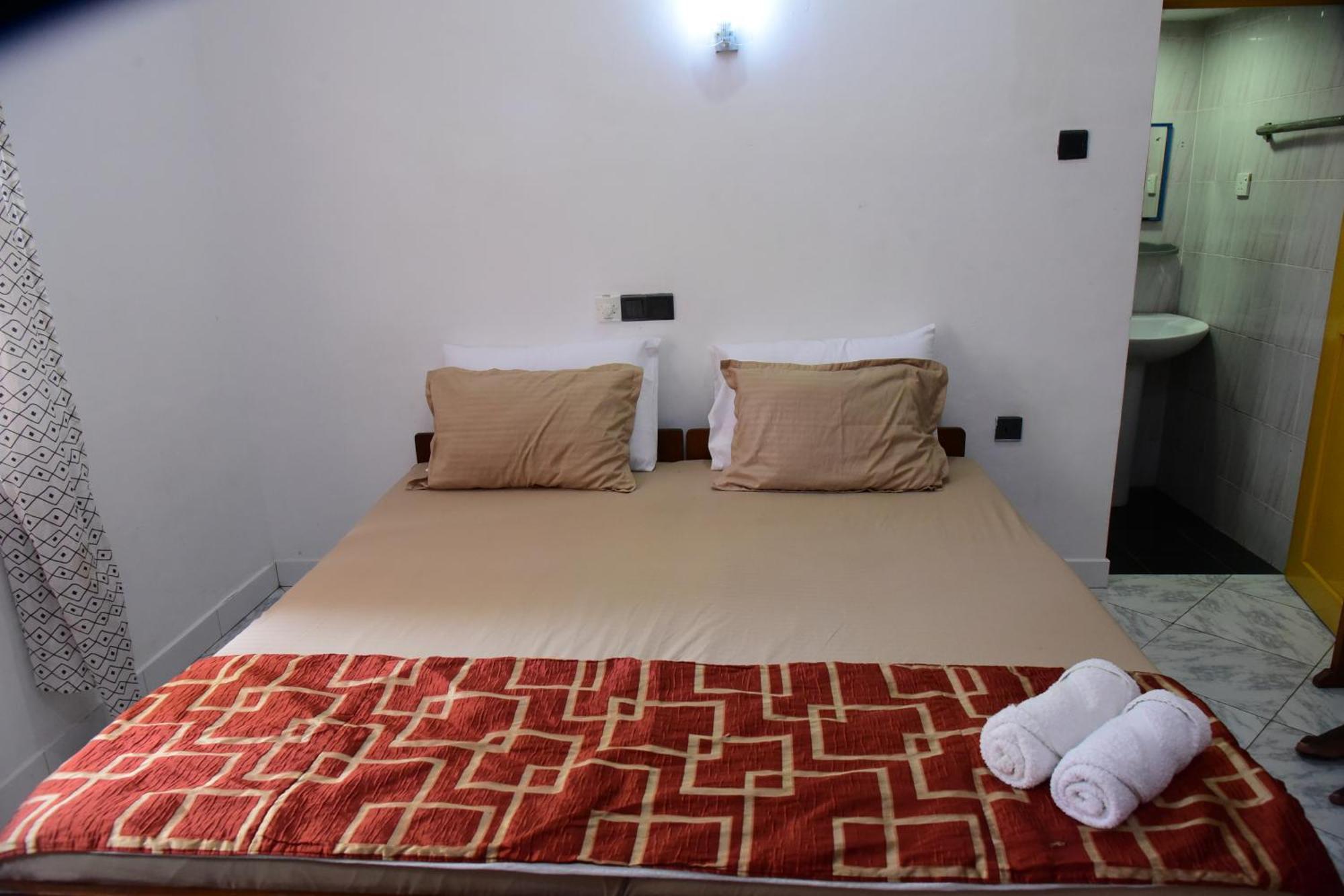 Happy Tuna Guesthouse Хикадува Екстериор снимка