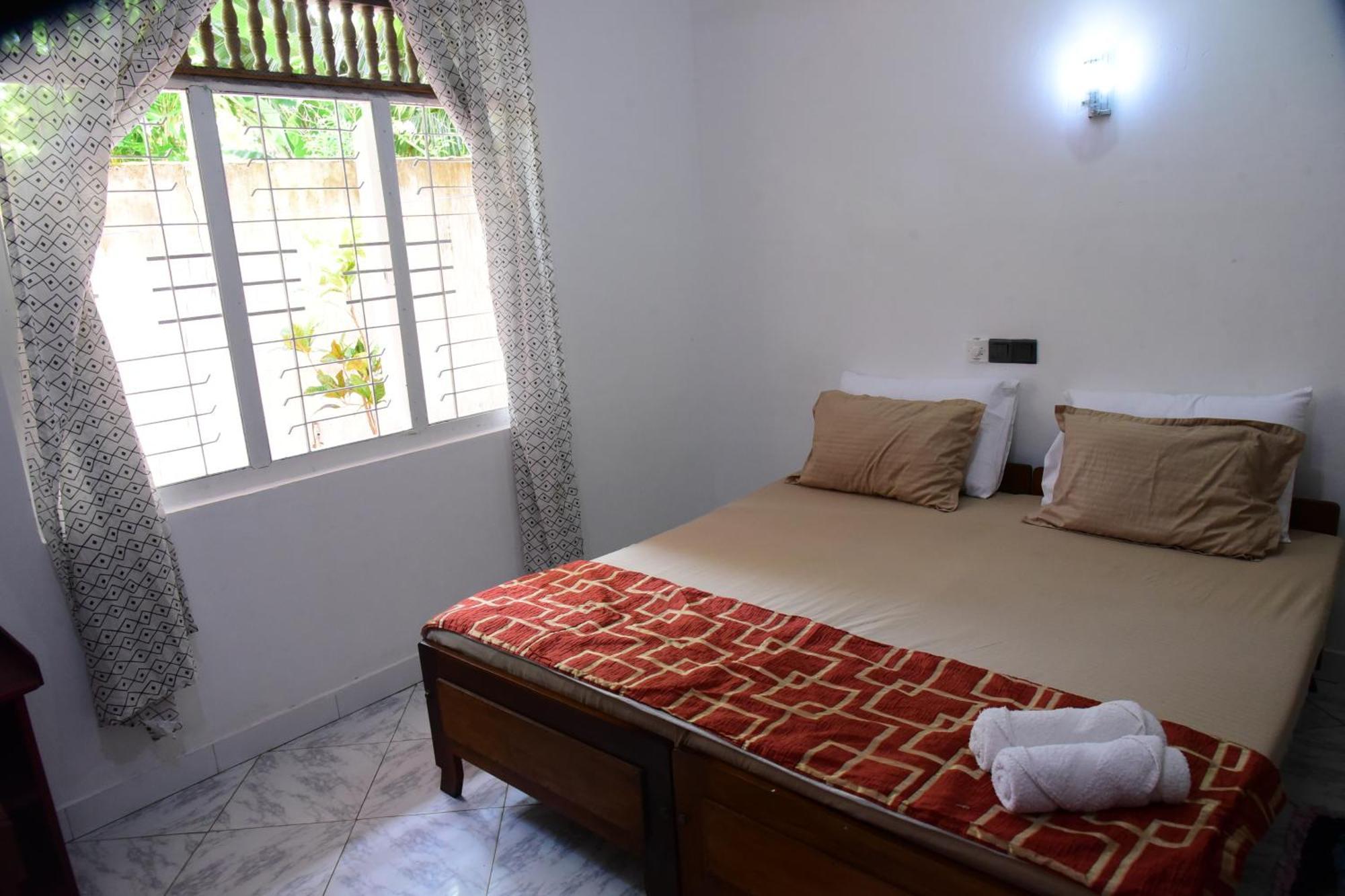 Happy Tuna Guesthouse Хикадува Екстериор снимка